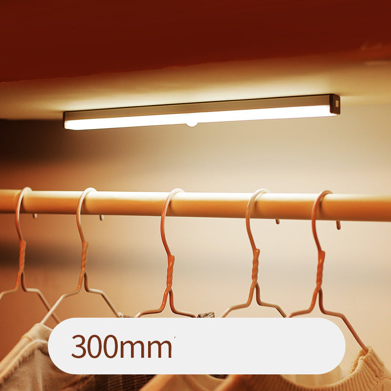 Wireless LED bar with auto-off sensor