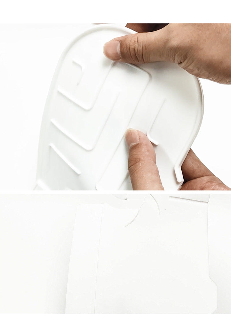 Kitchen faucet splash guard in silicone